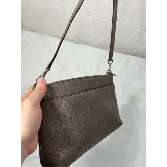 Michael Kors Mercer Large Snap Pocket Crossbody taupe - Picture 13 of 16